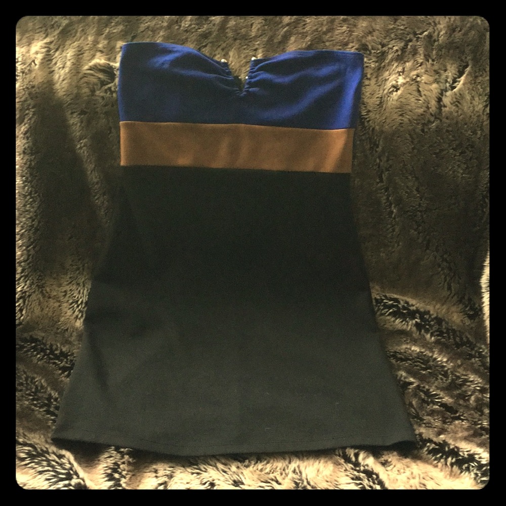 Trending color block mini dress!